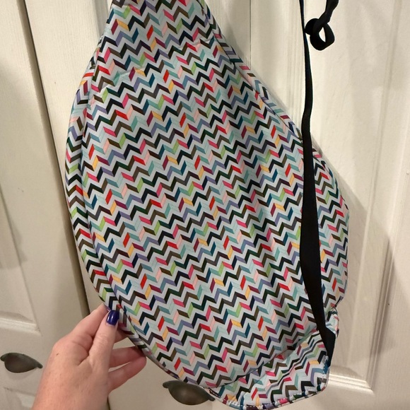 KAVU Colorful Chevron Sling Bag - Picture 4 of 9
